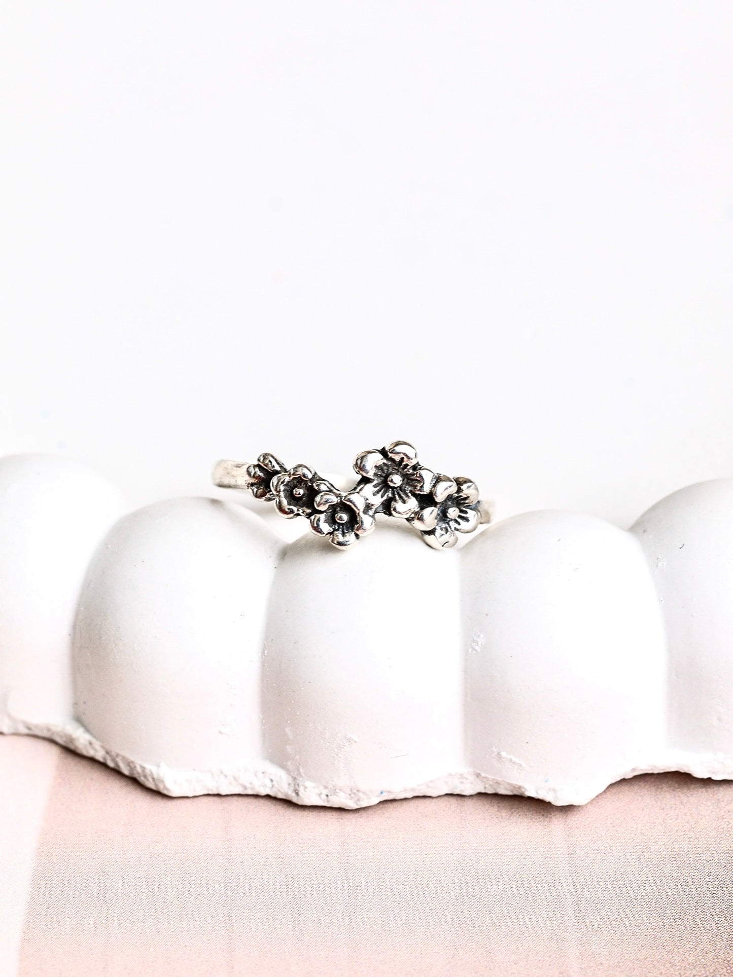 Bloom Whisper Ring