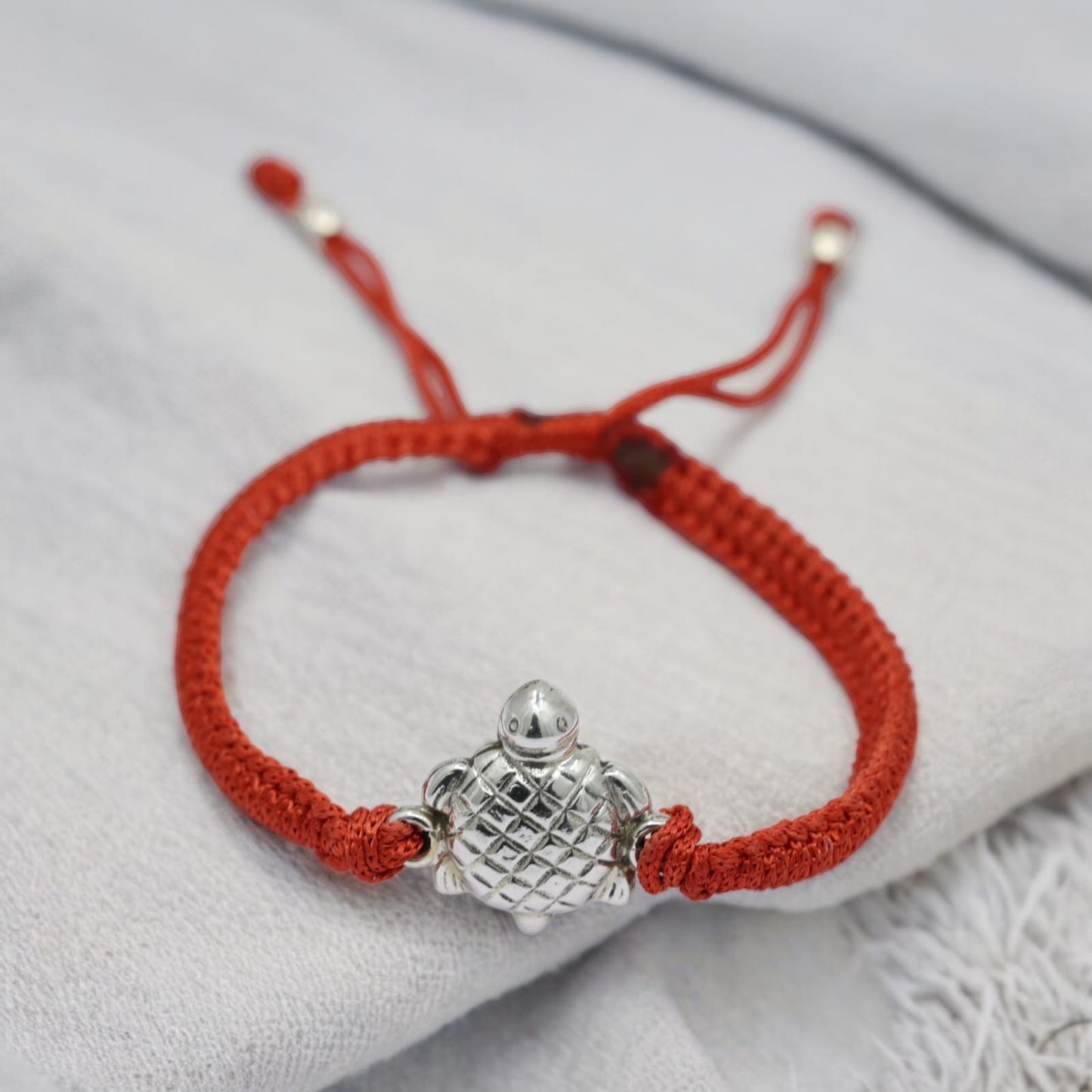 Turtle Nazarbattu Bracelet( Black/Red)