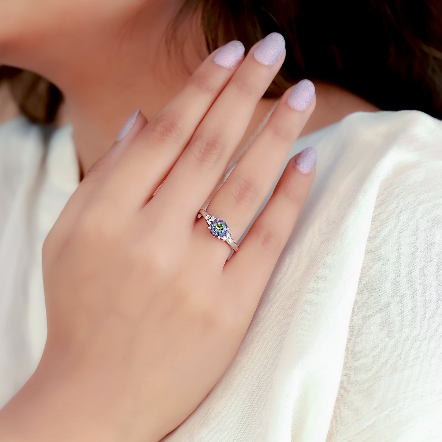 Mistiq Zircon Silver Ring