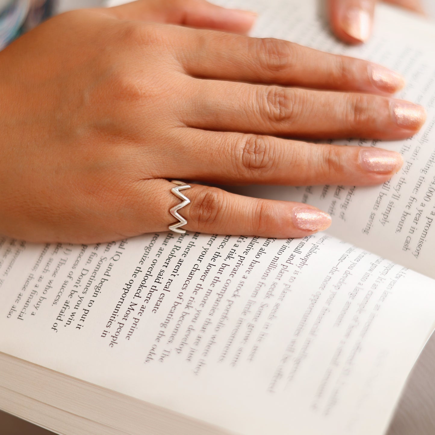 Zig-Zag Pinki Finger Ring