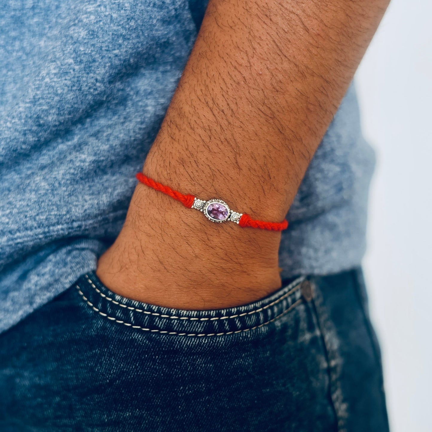 Aquarius Silver Rakhi (January 20 - February 18) Amethyst