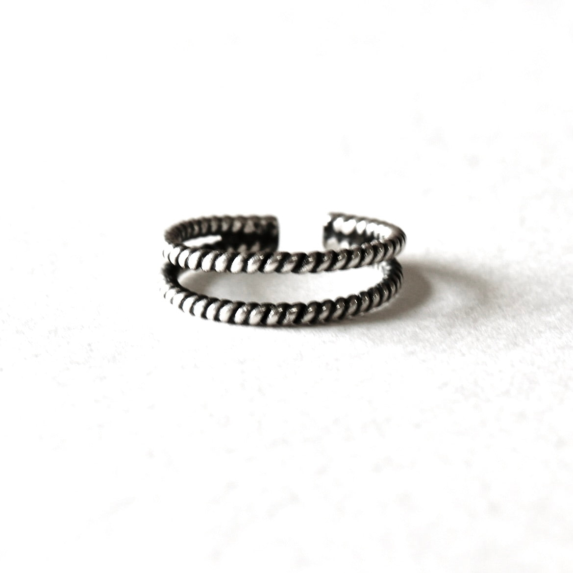 Twin Serenity Toe-Rings (Pair)