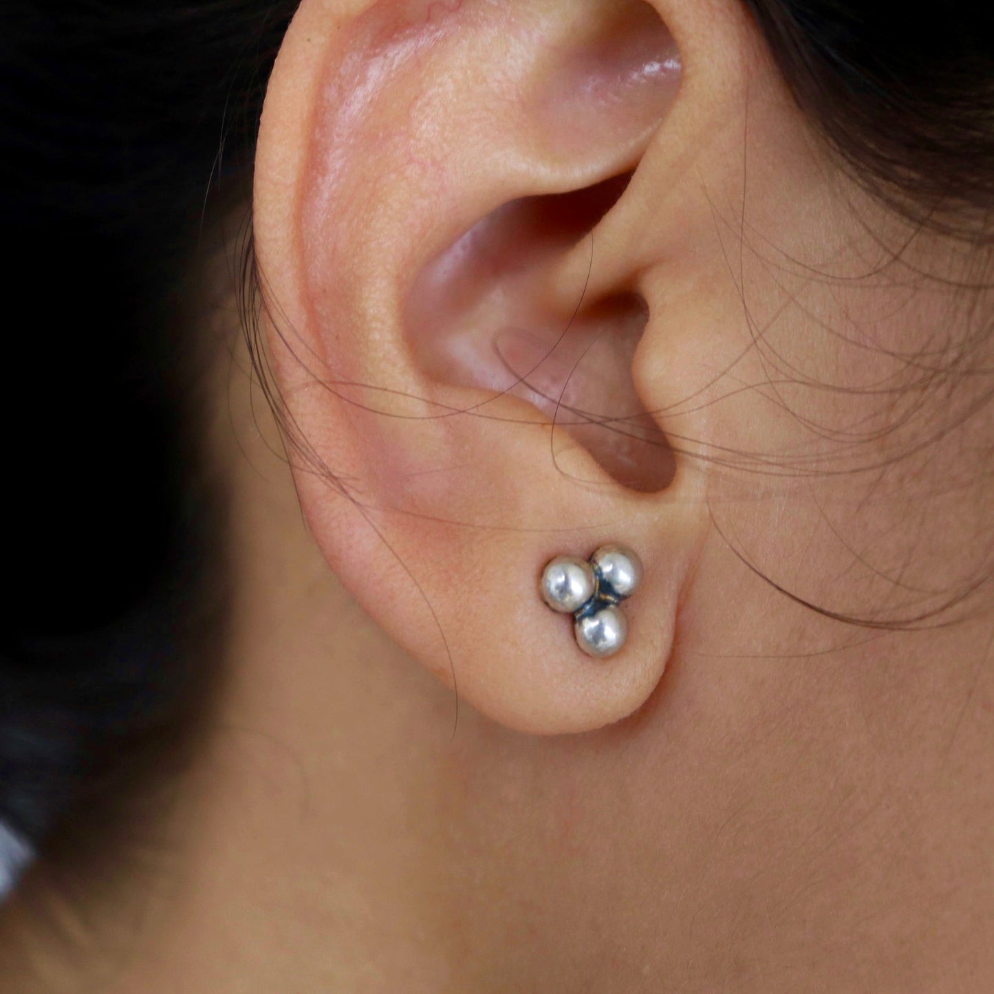 Tikona Stud Earrings