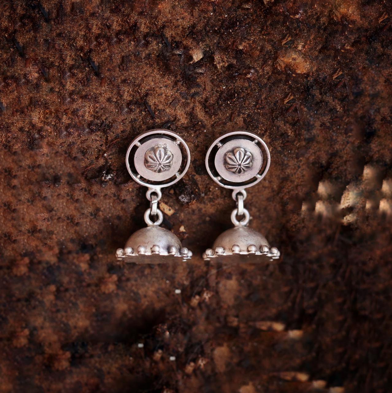 Flower Gumbad Jhumki Earrings - Smith Jewels