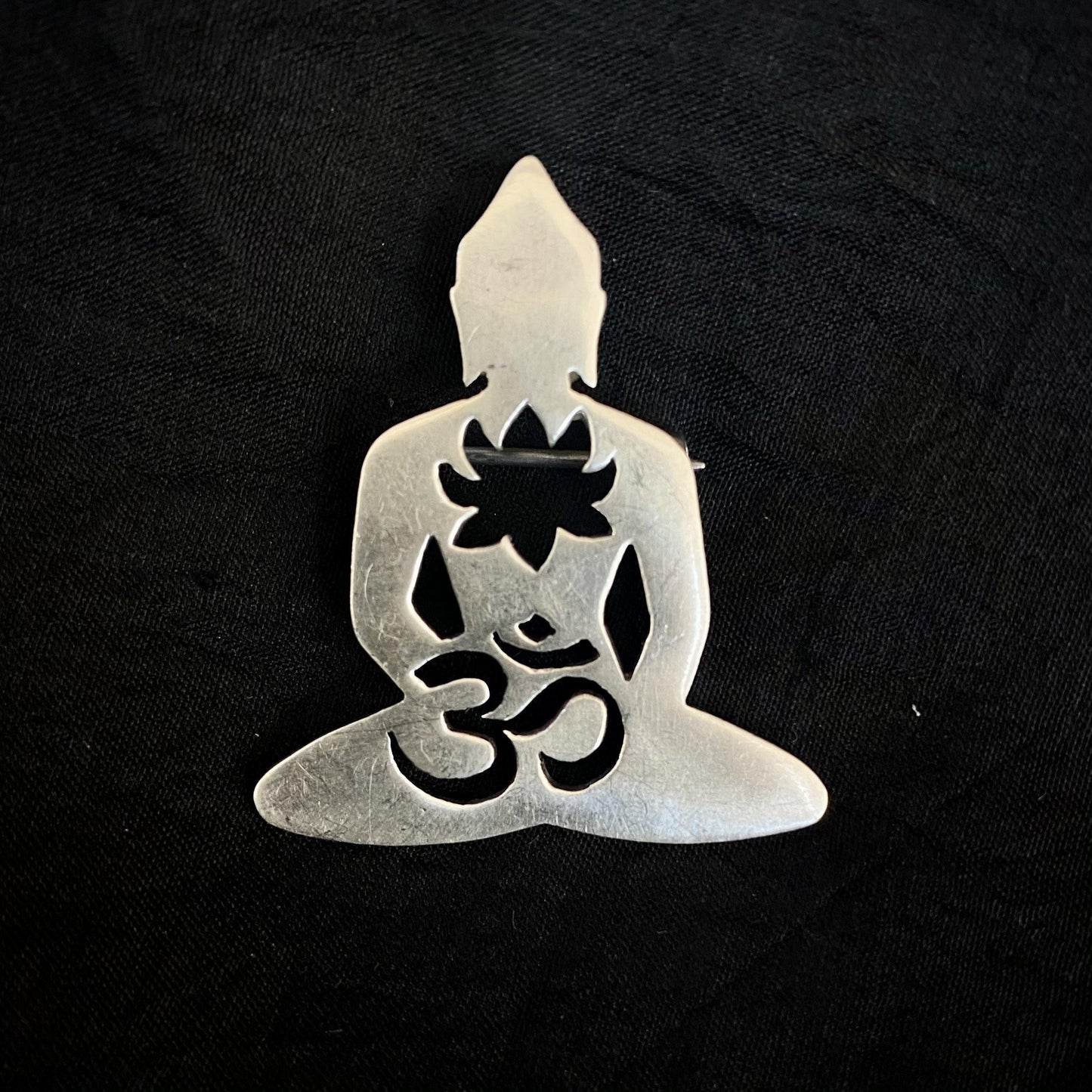 Jeevan Chakra Brooch - Smith Jewels