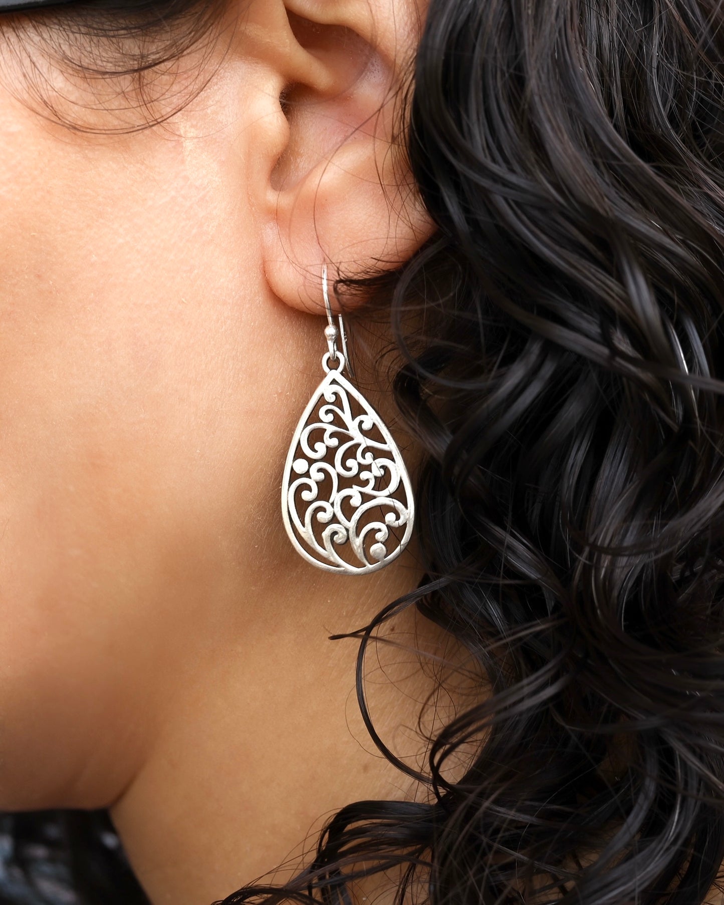 Whispering Vines Earrings