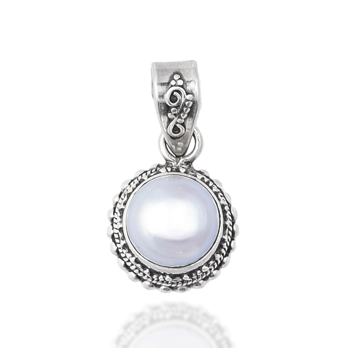 Rava Pearl Pendant (without chain)