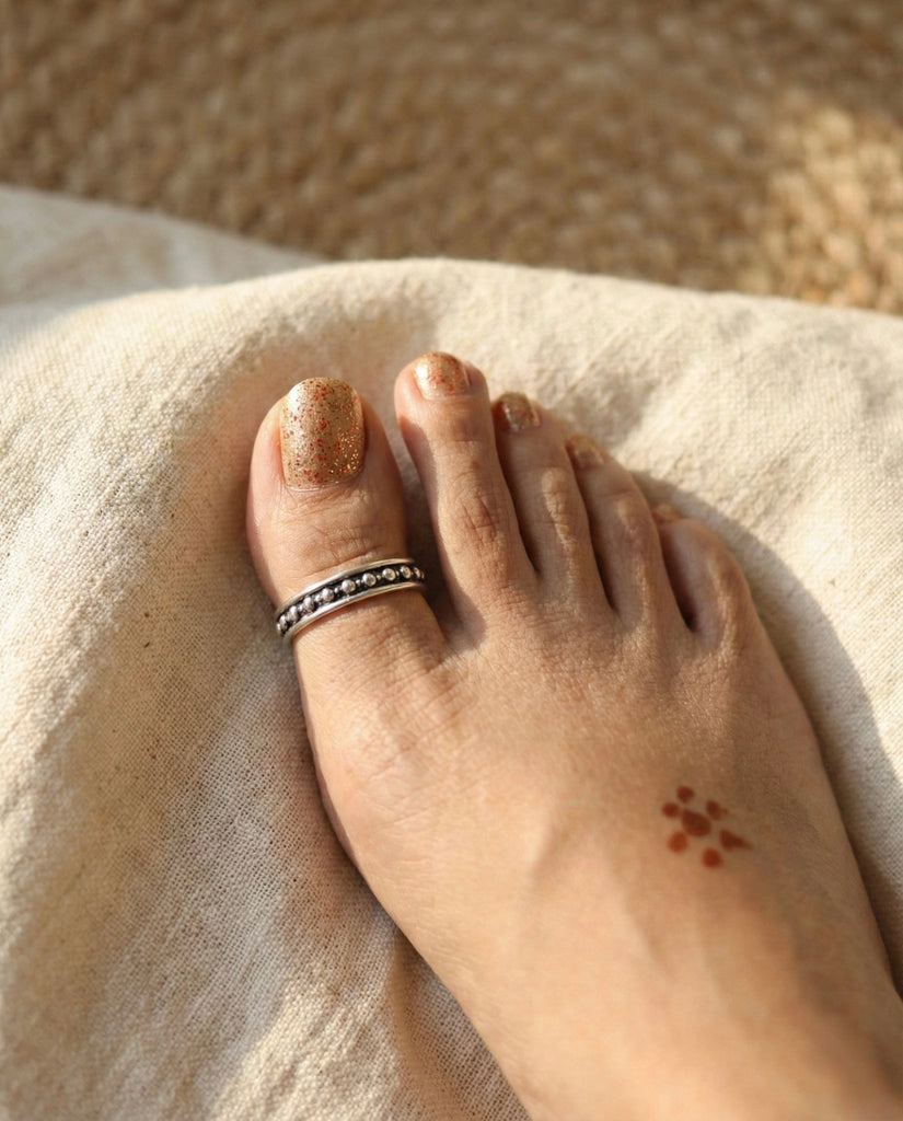Aabha Big Thumb Toe Ring - Smith JewelsToering