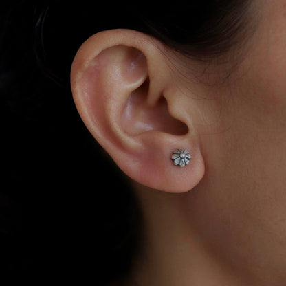 Phool Cartilage/Kids Studs Earrings