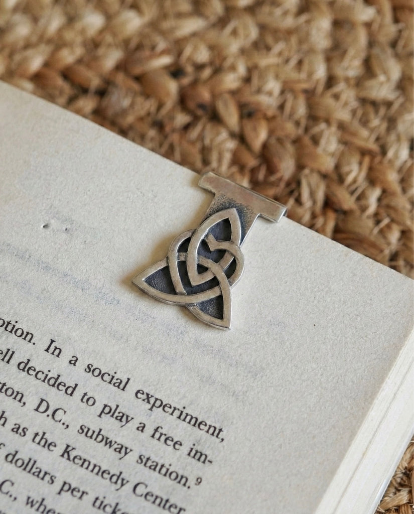 Infinity Knot Bookmark - Smith JewelsBookmarks