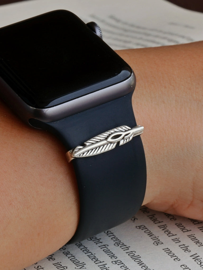 Swapn Pankh Watch Charm Rakhi - Smith JewelsRakhi