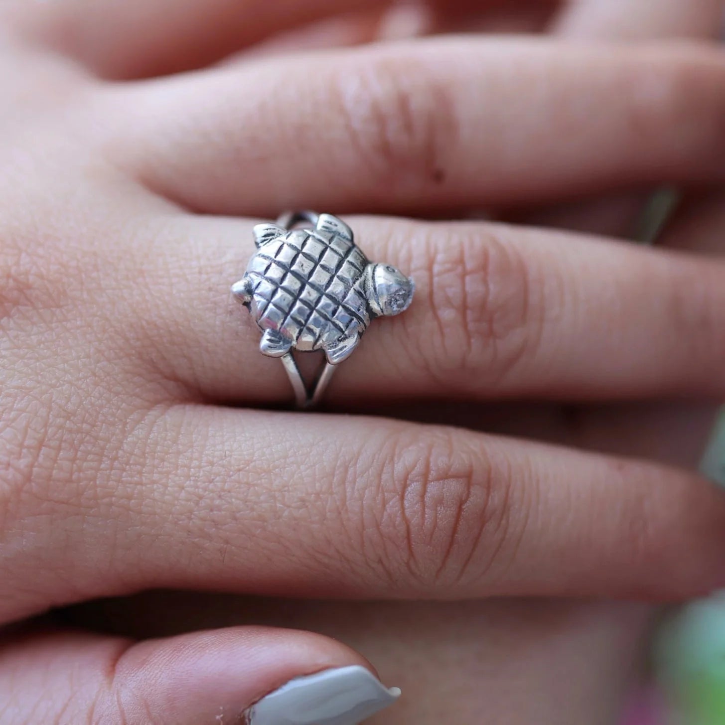 Sterling Silver Turtle Ring: Simulated Turquoise, Sizes 3-12 Sterling Silver Turtle Ring: Simulated Turquoise, Sizes 3-12