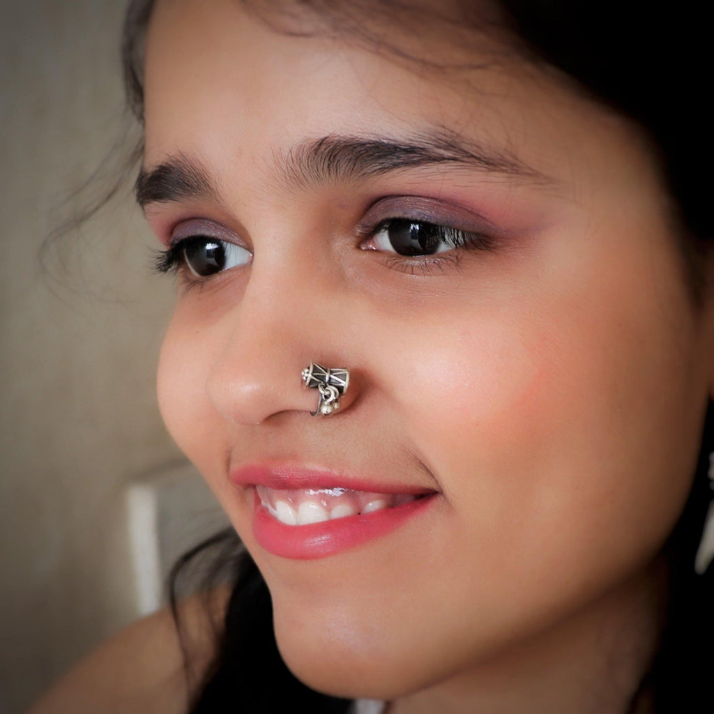 Damru Nosepin  (wire or Clip-on) - Smith Jewels