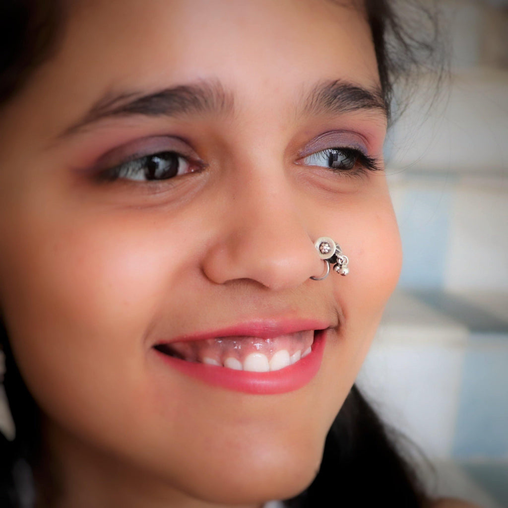 Damru Nosepin  (wire or Clip-on) - Smith Jewels