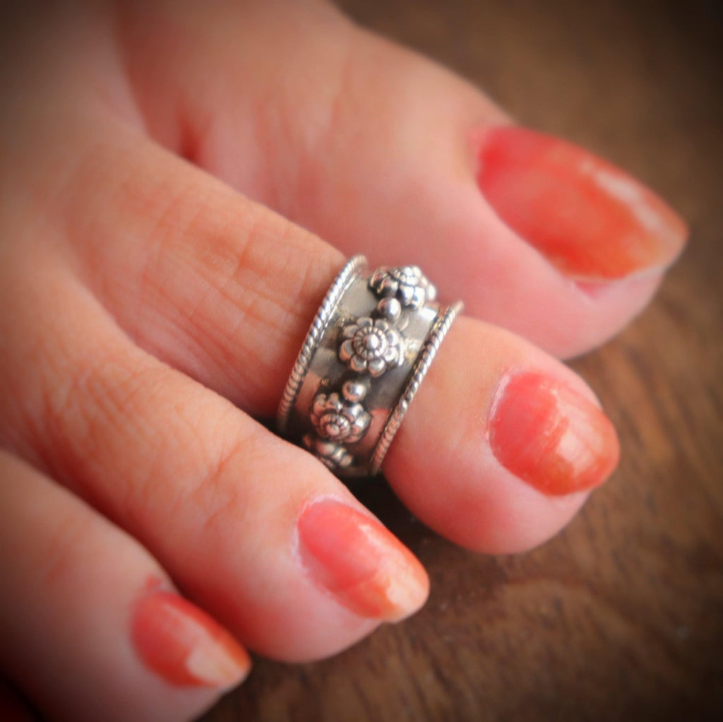 Flowers band Toe - Rings (Pair) - Smith JewelsToering