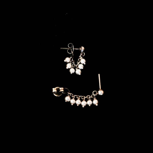 Pearl Droplets Earrings