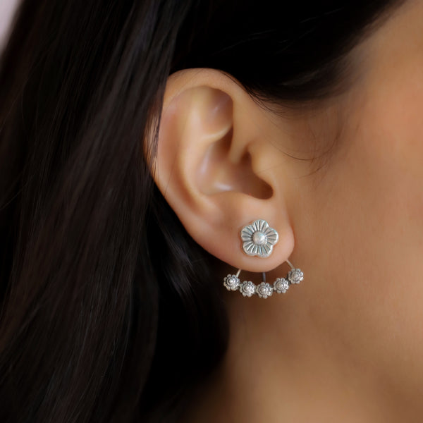 Daisy Earrings with Bouquet attachment