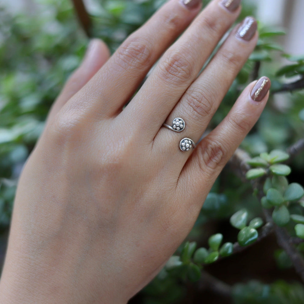 Open Phool Pinki Finger Ring