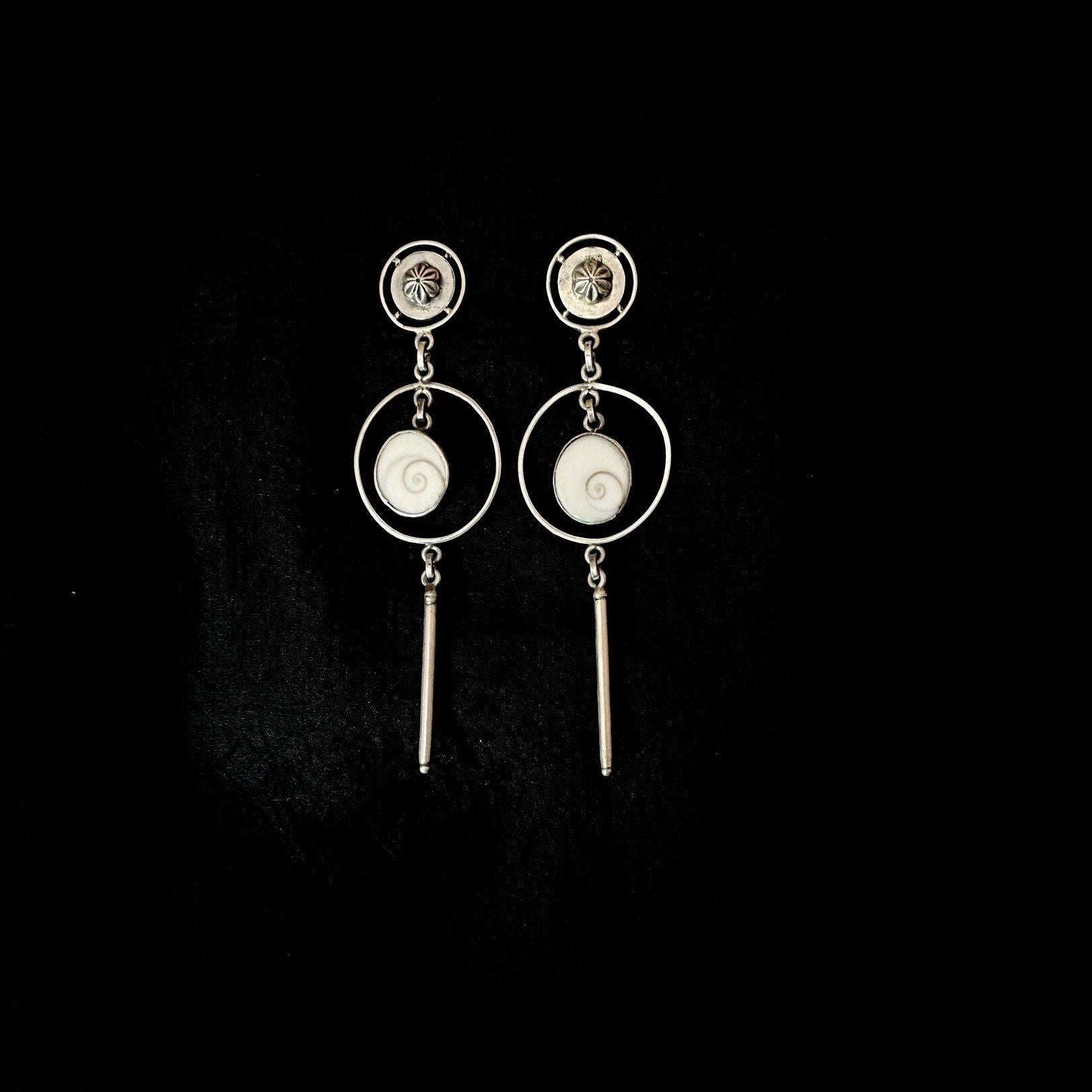 Moon shell Earrings - Smith Jewels