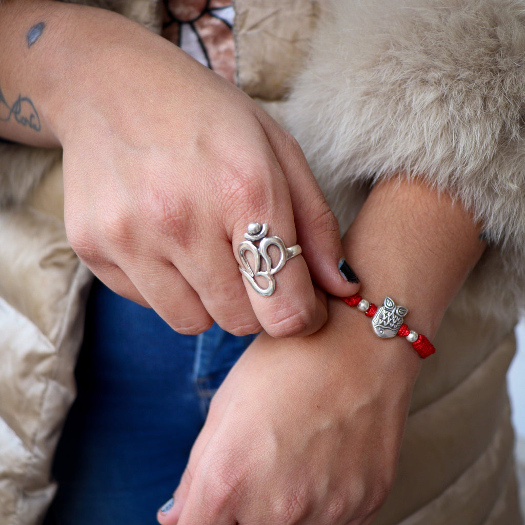 Owl Nazarbattu Bracelet( Black/Red) - Smith Jewels