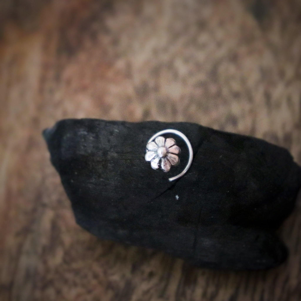 Phool Nose Pin (wire or Clip-on) - Smith Jewels