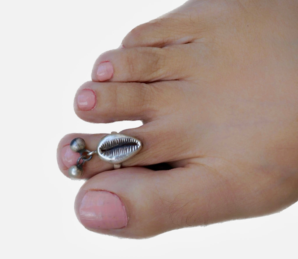 Silver Cowrie Toe - Rings (Pair) - Smith JewelsToering