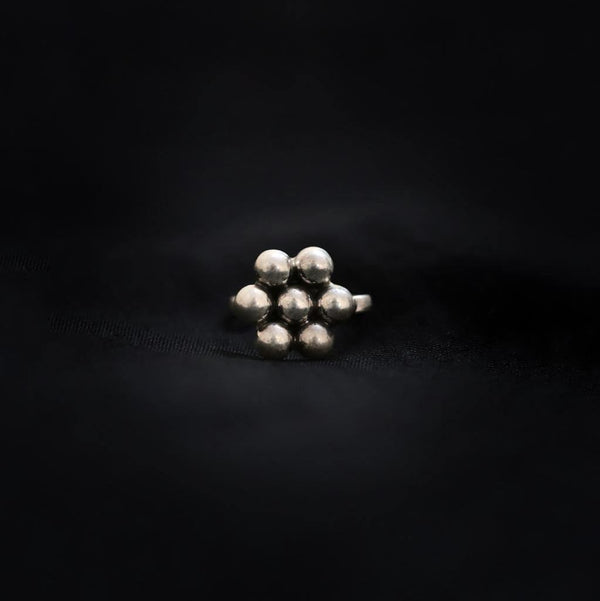 Simple Floral Nose Pin (wire or Clip-on) - Smith Jewels