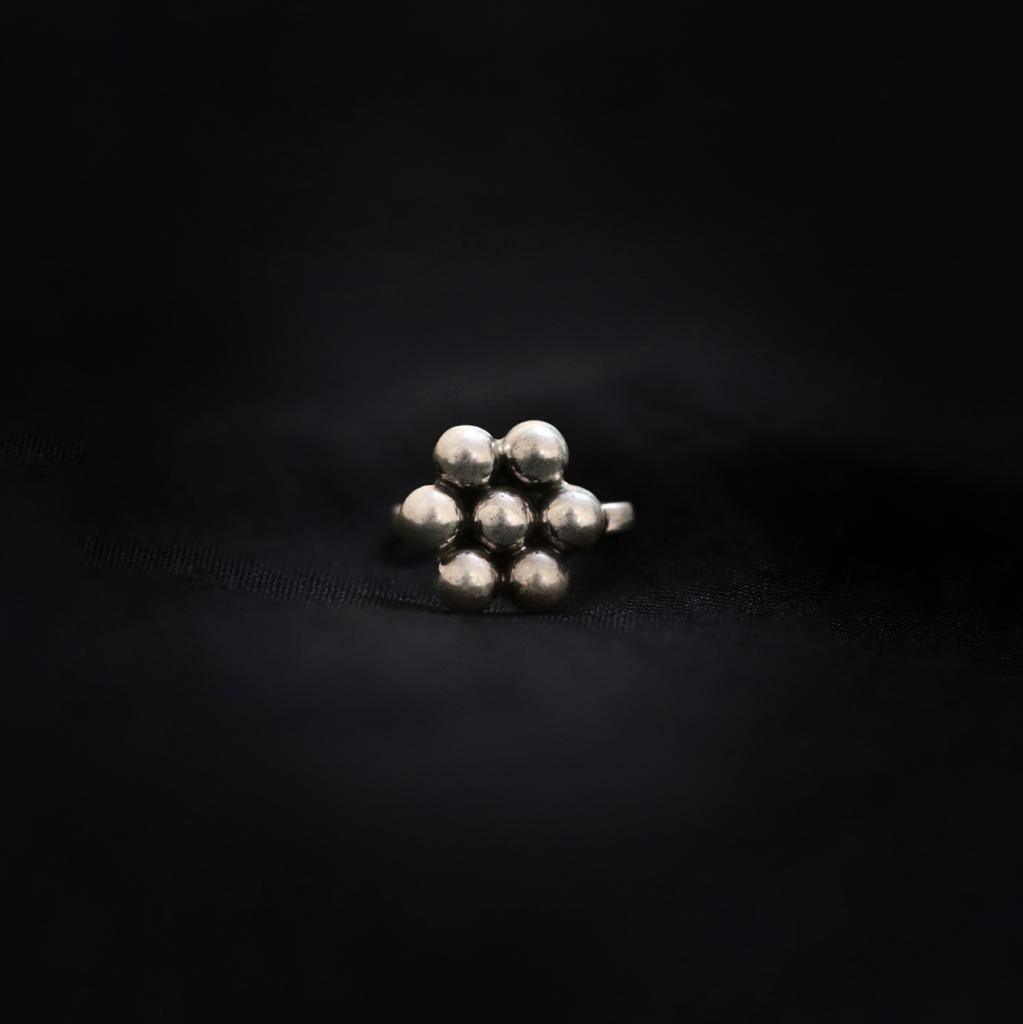 Simple Floral Nose Pin (wire or Clip - on) - Smith JewelsNose Accessories